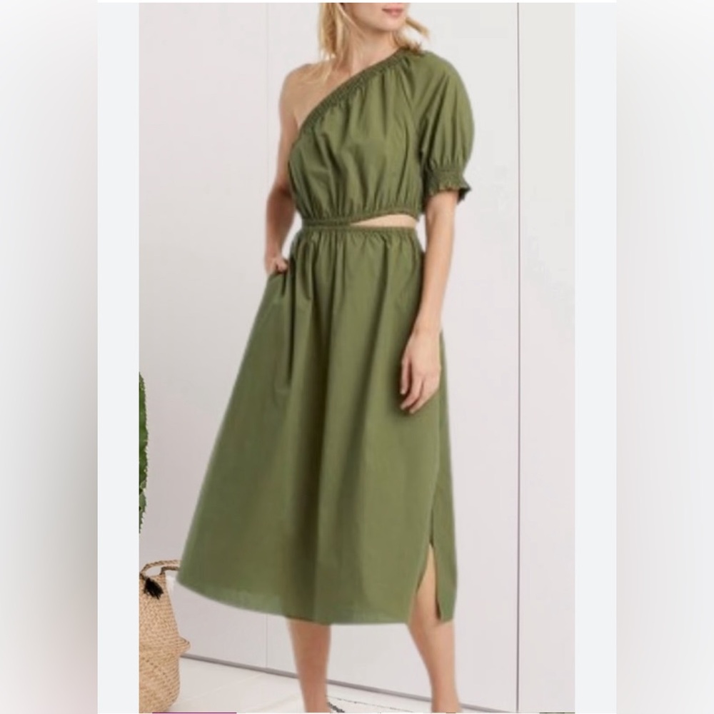 One-Shoulder Green Dress with a cutout on the side!